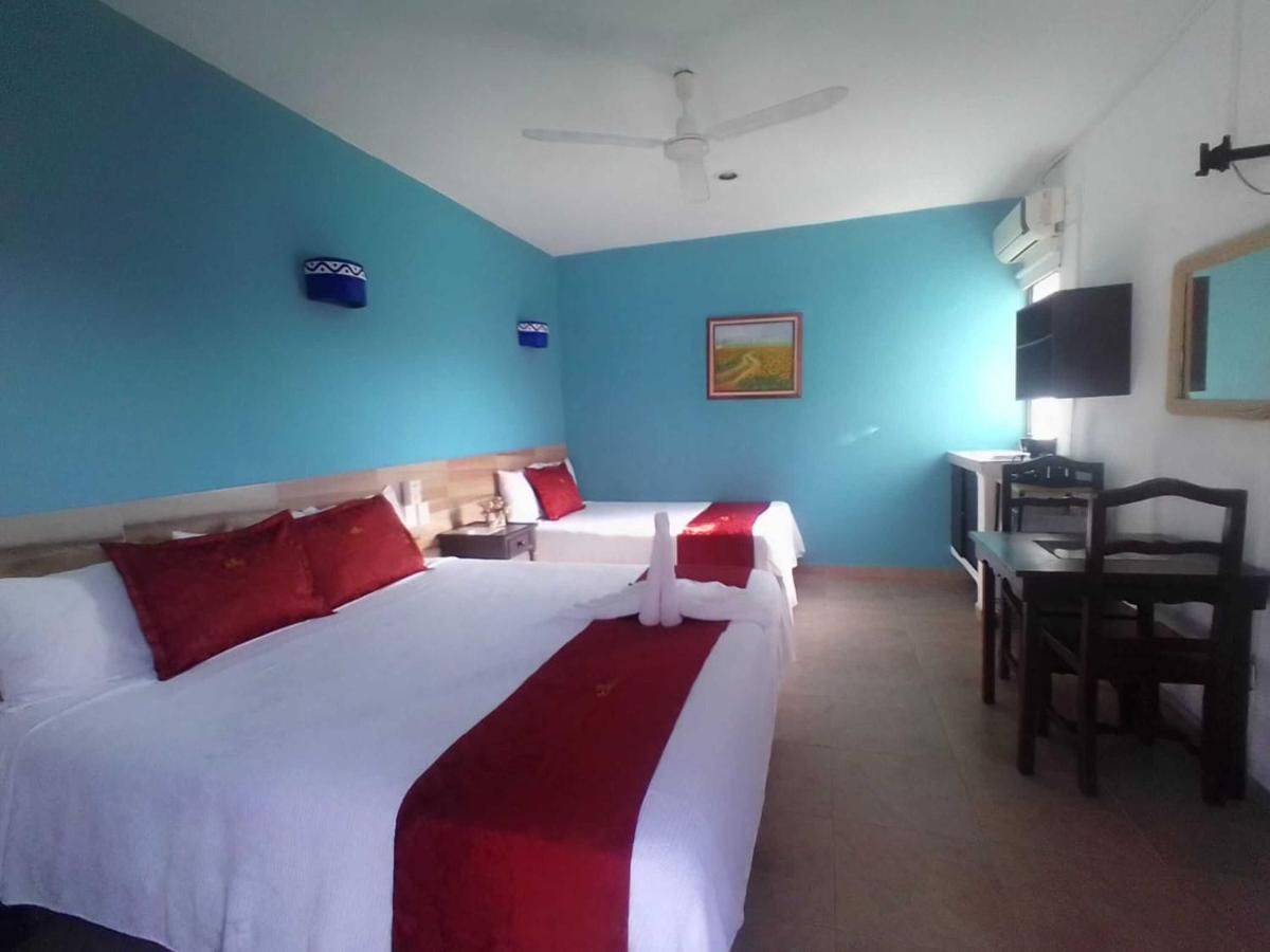Hotel Acuario 신데 델 카르멘 외부 사진