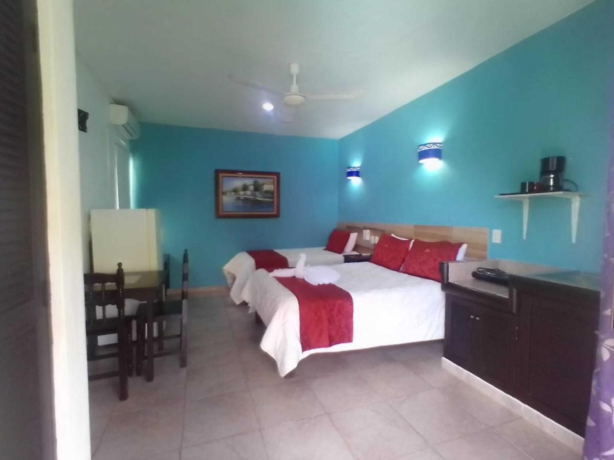 Hotel Acuario 신데 델 카르멘 외부 사진